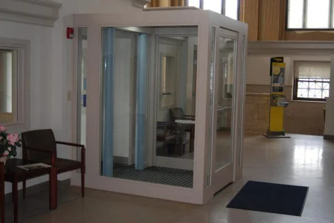 Mantrap For Banks and Walk Through Metal Detectors/Hand Held Metal Detector